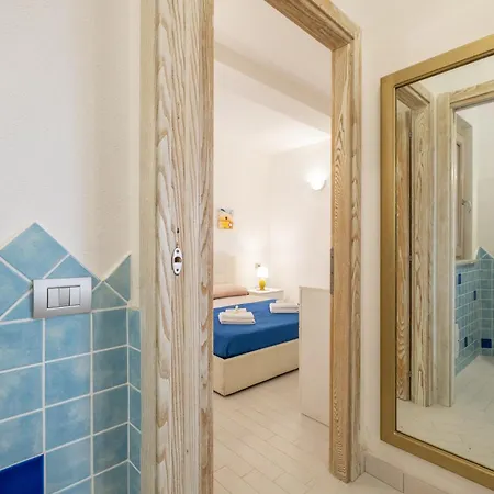 Le Muse - Punta Tegge * La Maddalena (Sassari)